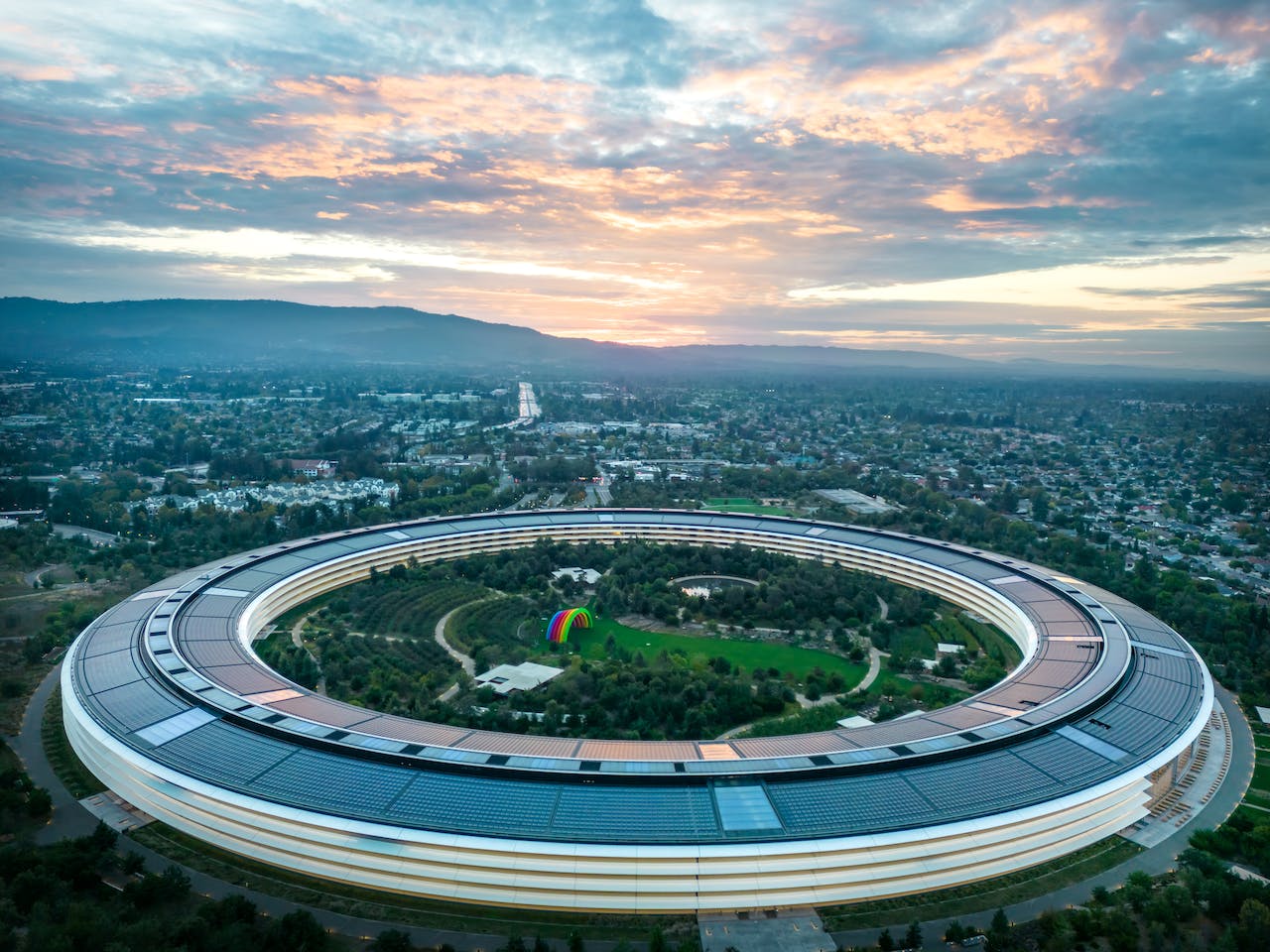 The Fascinating Evolution of Silicon Valley